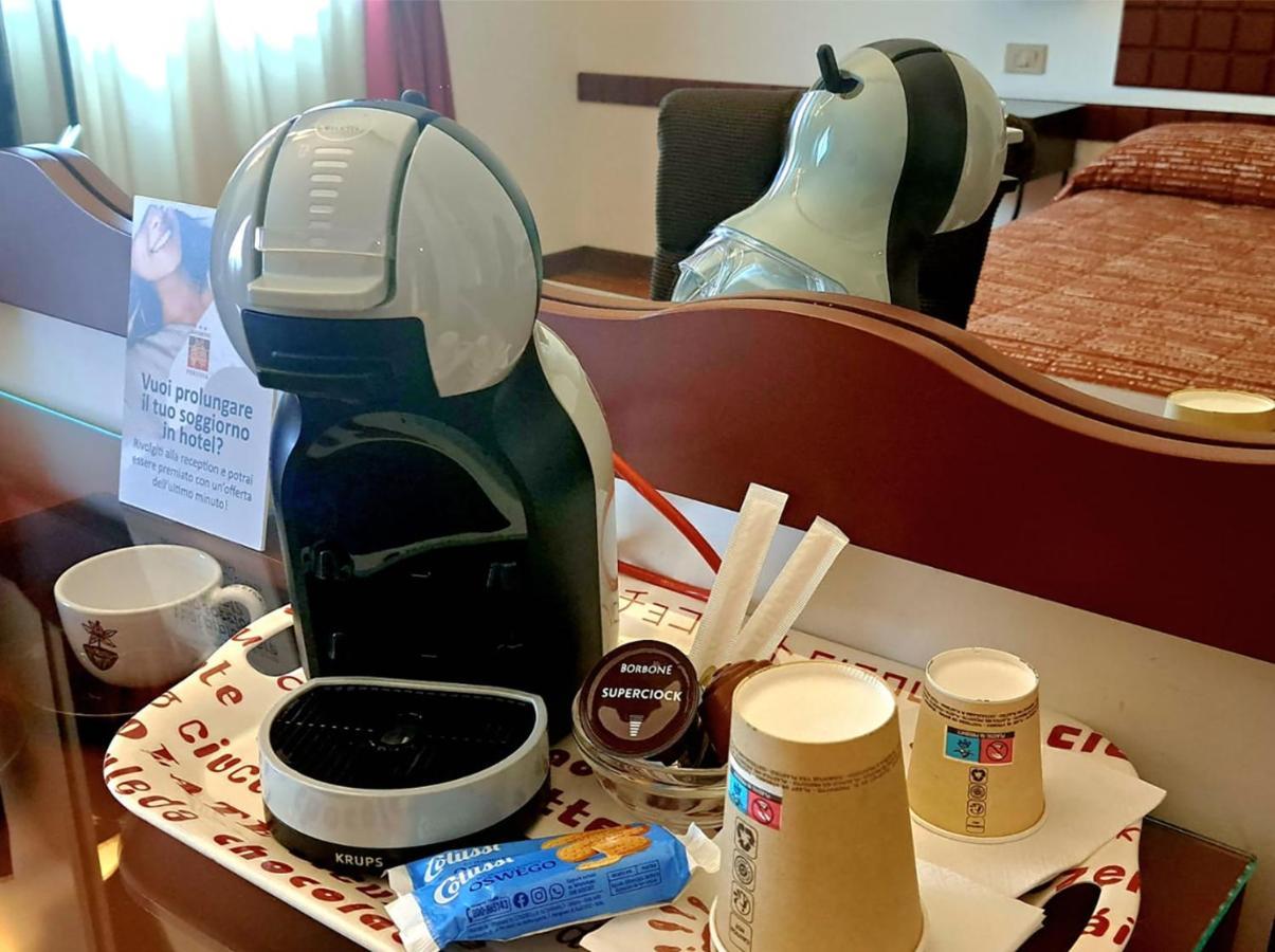 Chocohotel Perugia Bagian luar foto